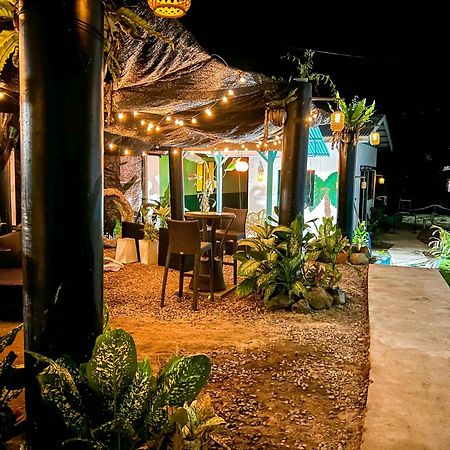 Pondok Beach Shack Kampong Juara Extérieur photo